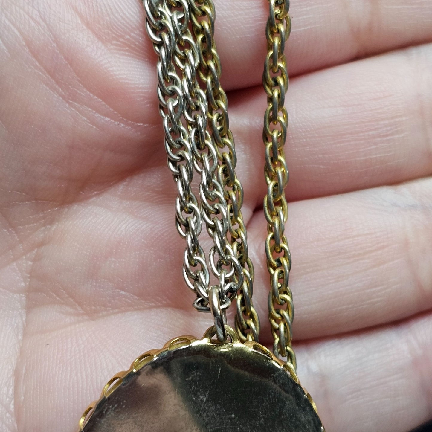 Vintage Oval Porcelian Cameo Mother Child Baby Pendant Necklace Chain
