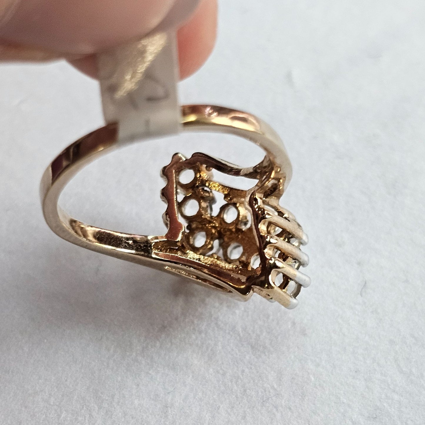 Vintage 14K HGE Electroplated Gold Cluster Ring Sparkling Cubic Zirconia