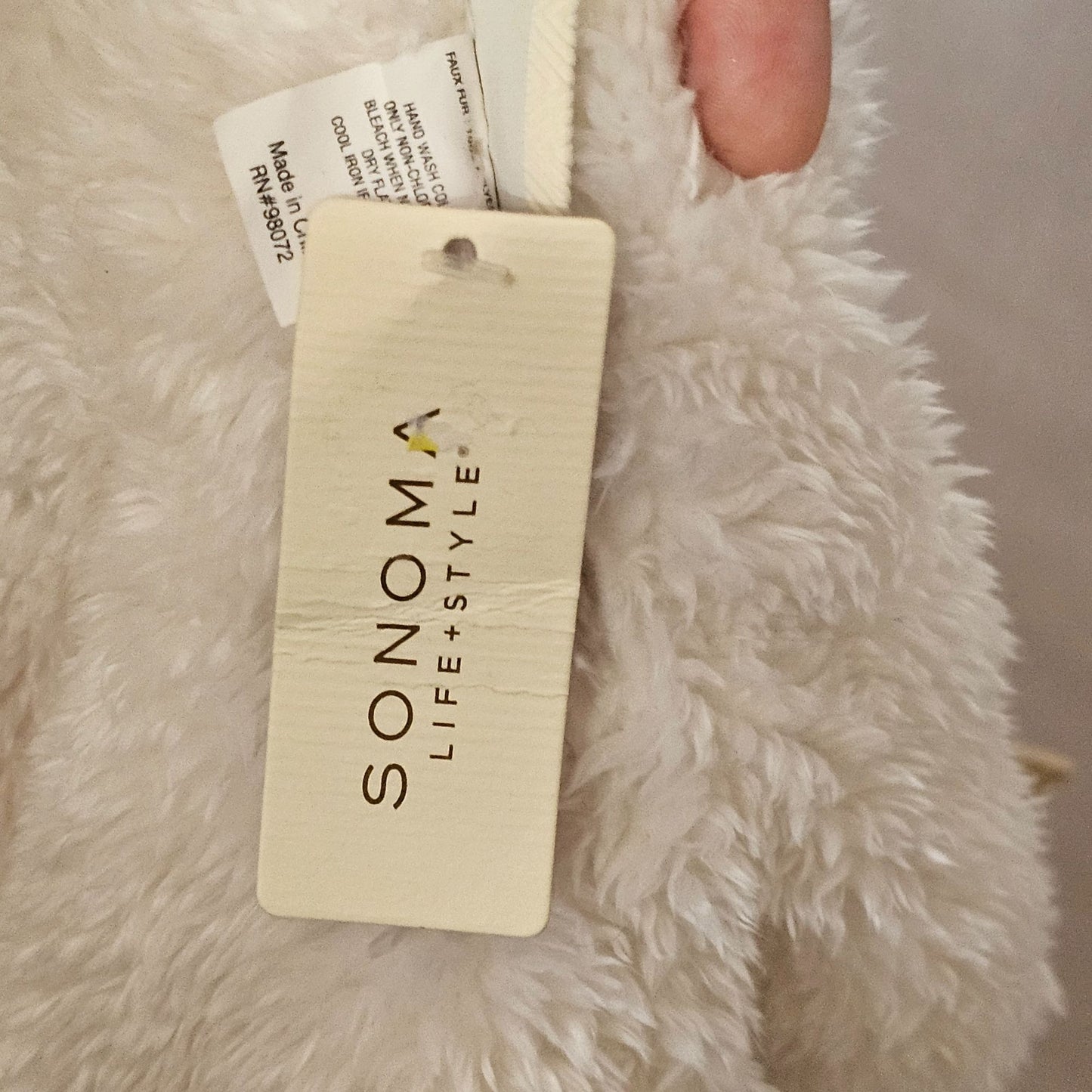 Sonoma Life + Style Fluffy Cozy Faux Fur Infinity Scarf Cream One Size
