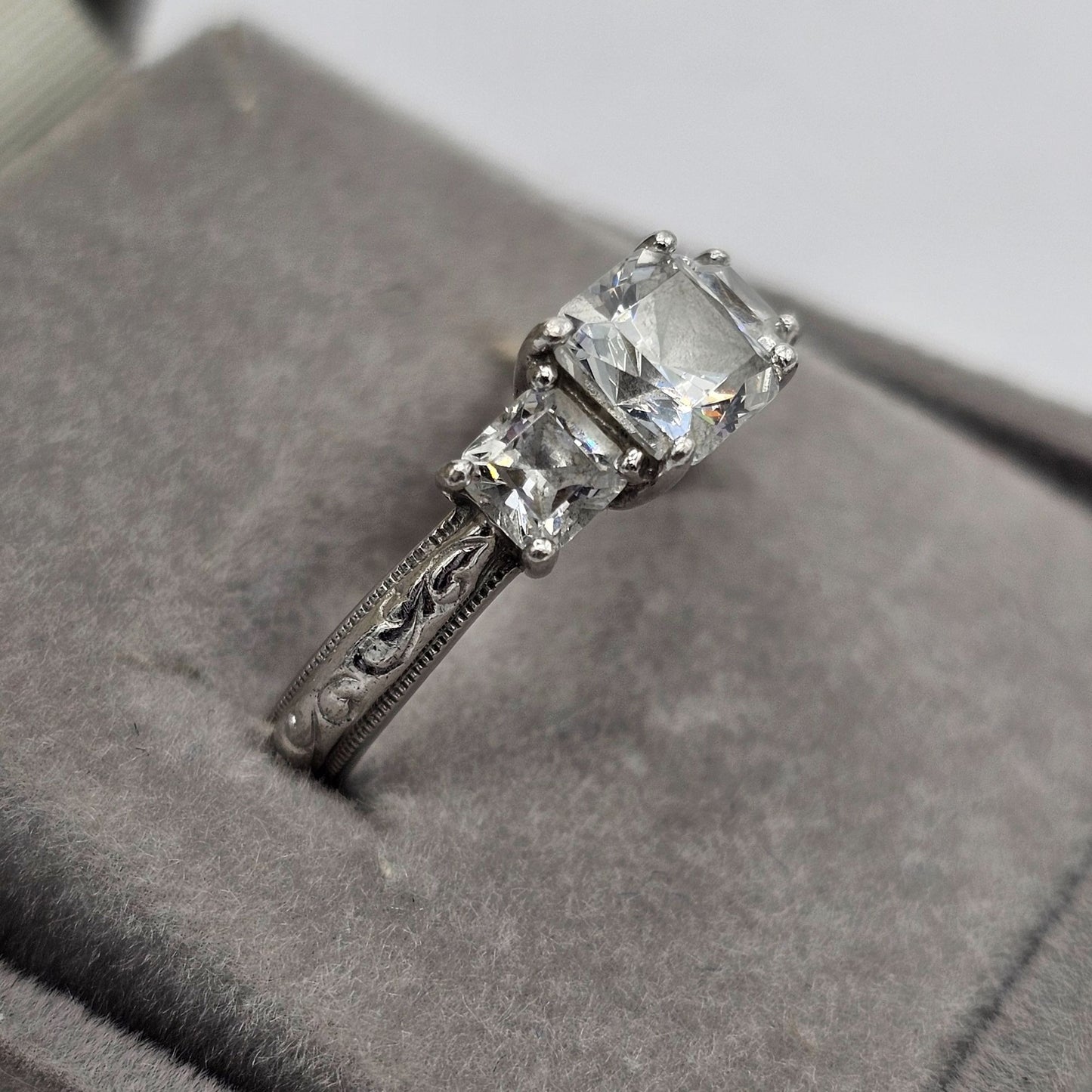 Tacori 925 Sterling Silver 3 Stone Princess CZ Engagement Ring Engraved Band