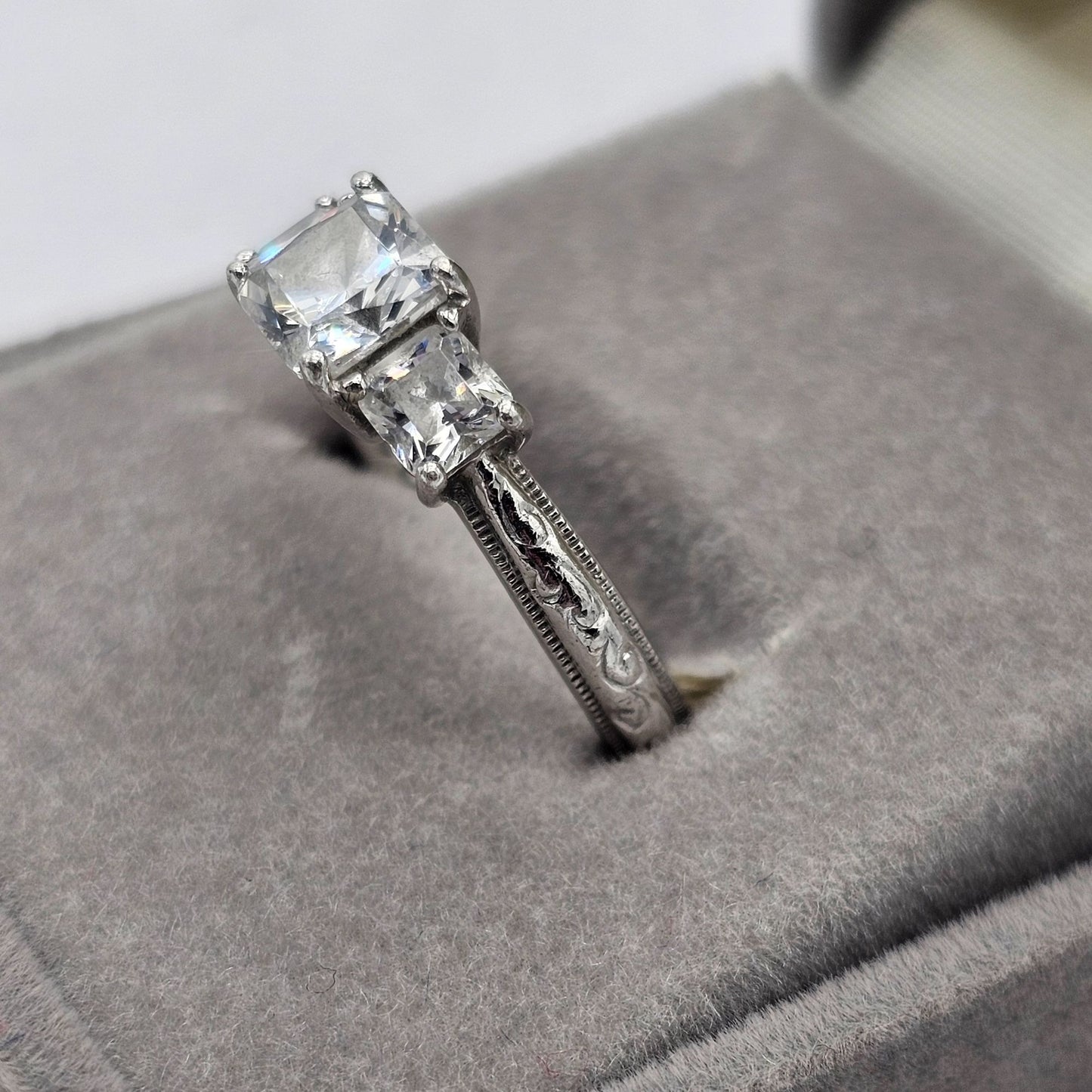 Tacori 925 Sterling Silver 3 Stone Princess CZ Engagement Ring Engraved Band
