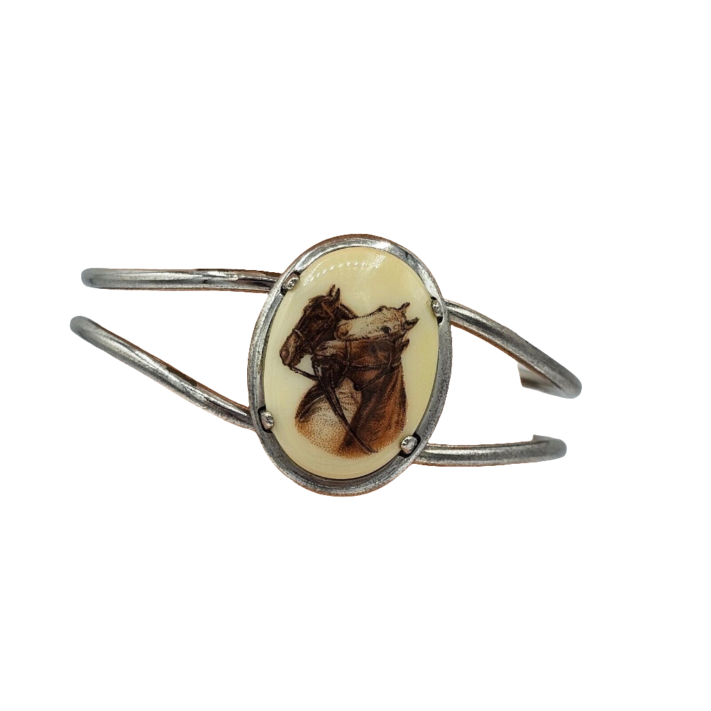 Beautiful Silver-tone Vintage Equestrian Horse Head Clamper Bracelet