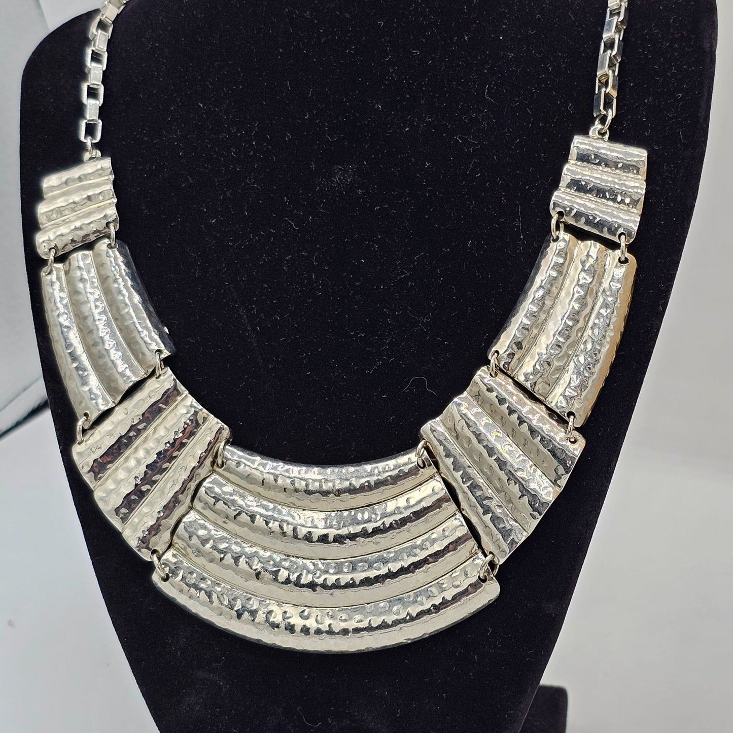 Silver-tone Huge Hammered Metal Plate Revival Necklace Collar Bib