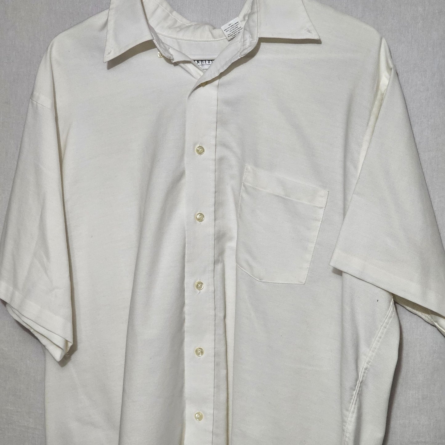 Van Heusen White Collared Button Down Short Sleeve Shirt Size XL