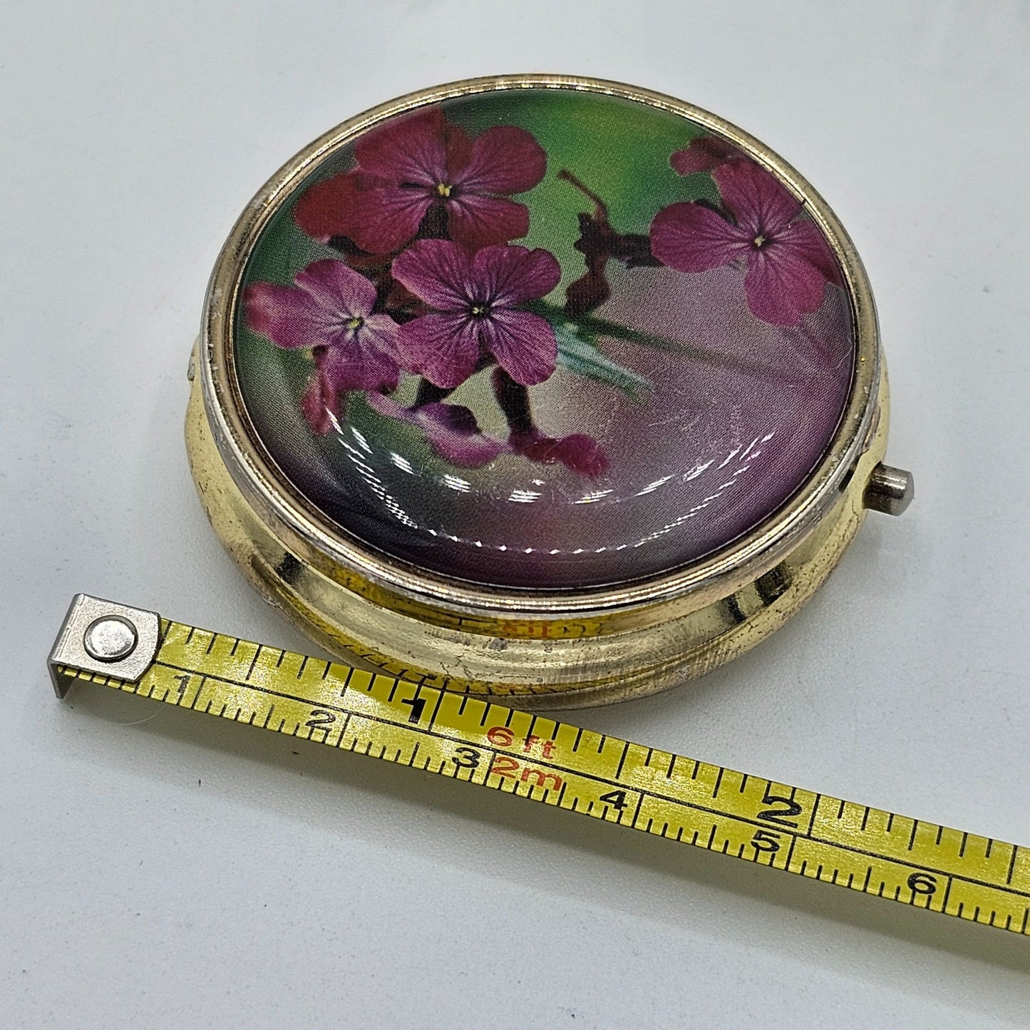 Vintage Pink Forget Me Knot Floral Round 3 Compartment Pill Case