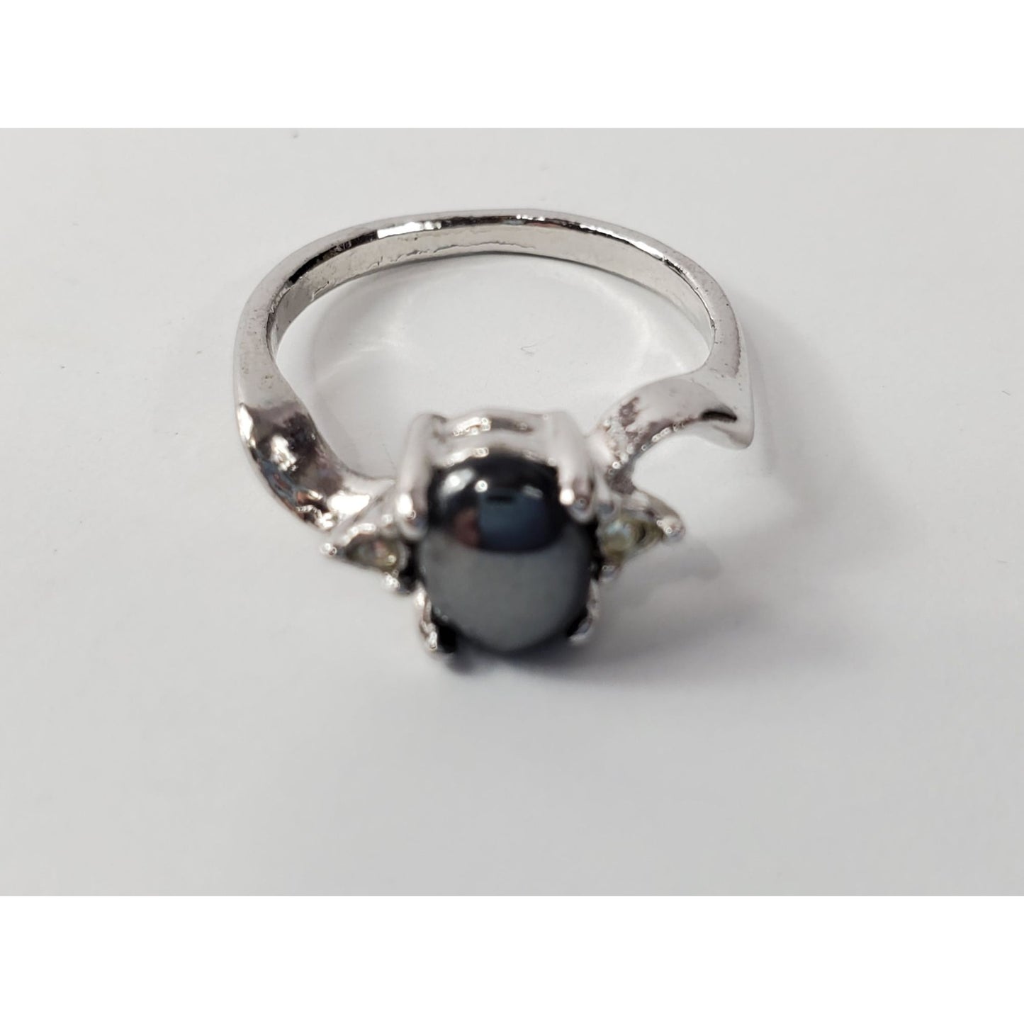 Vintage Black Stone Silver-tone Ring Size 6