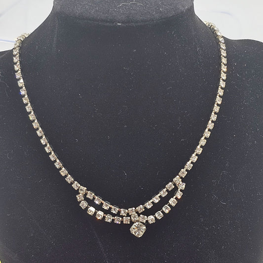 Elegant 50s Style Vintage Rhinestone Necklace Dainty Date Night