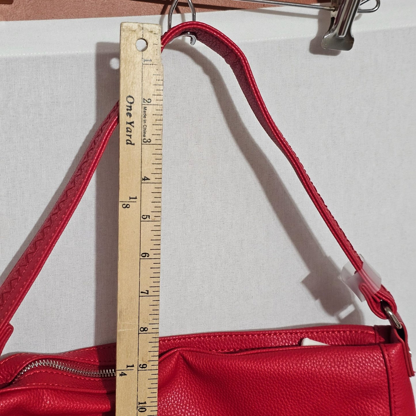 Jewell By Thirty-One Cherry Red Pebbled Leatherette Hobo Shoulder Bag Medium