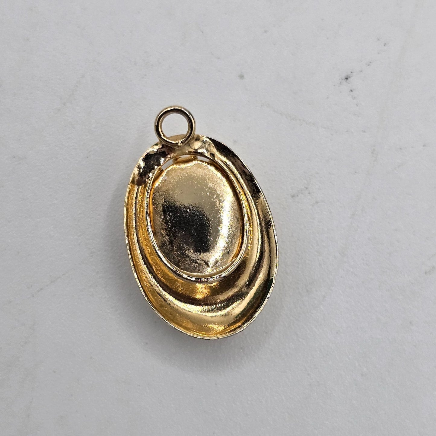 Gold Cameo Pendant 10kt Antique Woman's Profile Oval Carved Shell