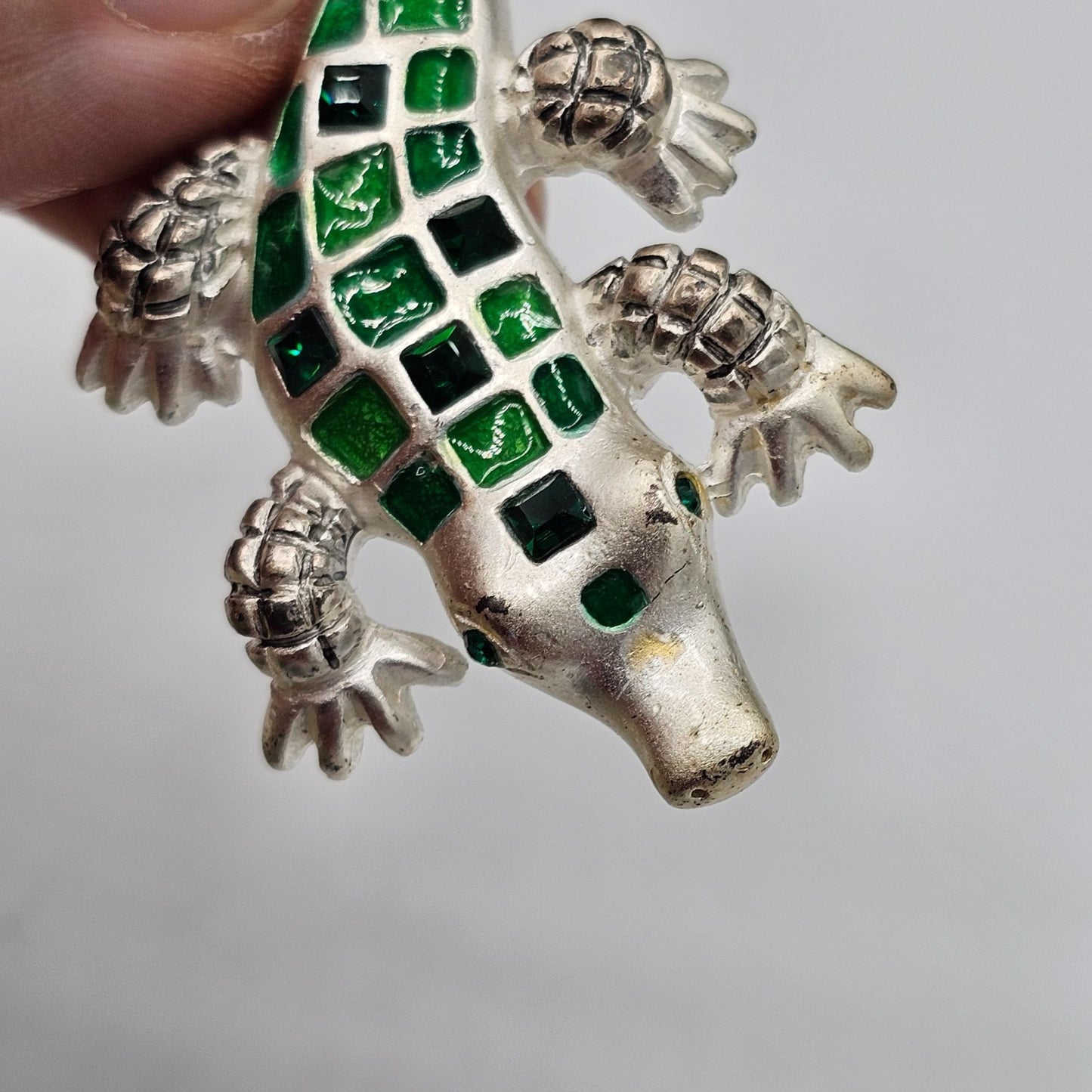 Silver-tone Green Enamel Crocodile Animal Figure Brooch NOS