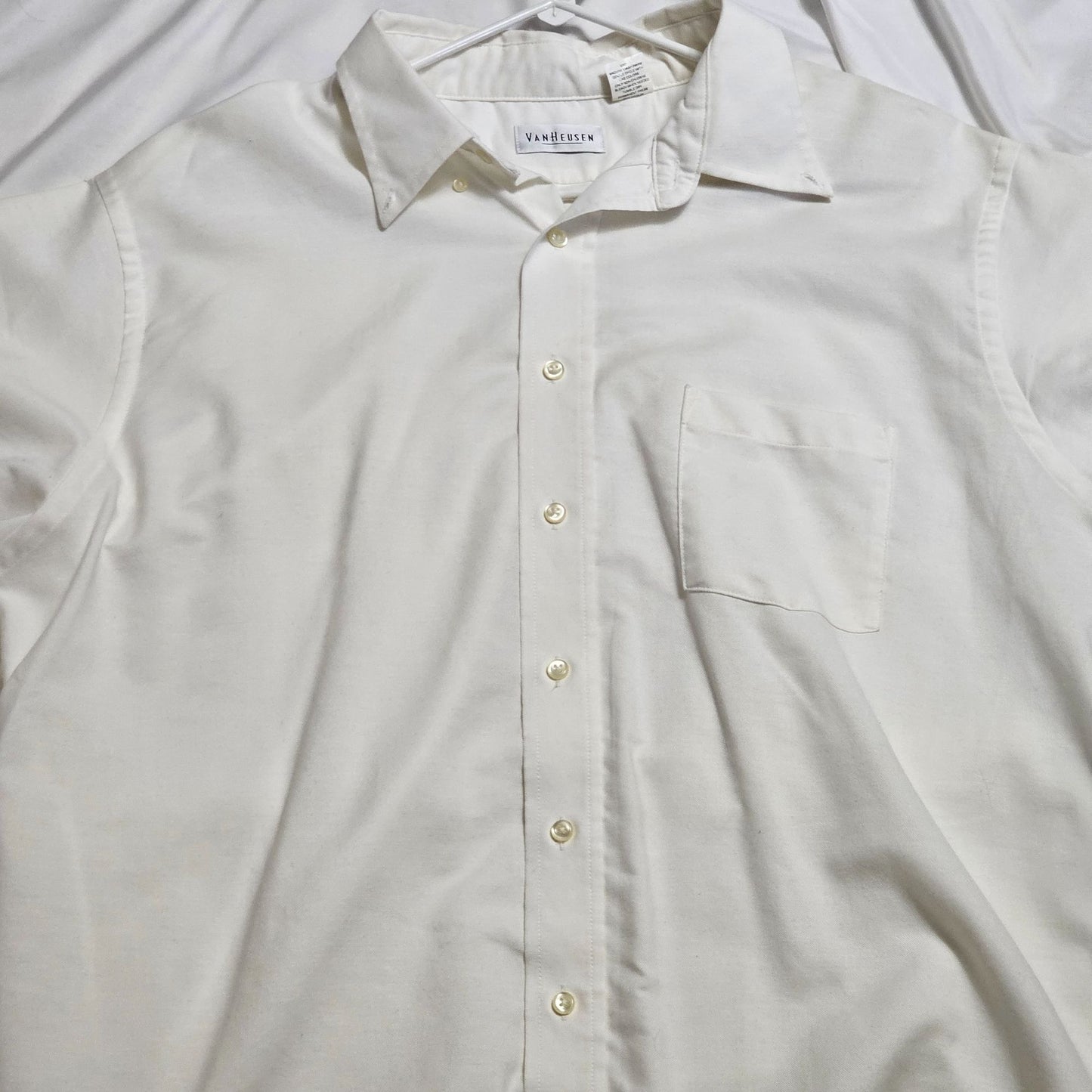 Van Heusen White Collared Button Down Short Sleeve Shirt Size XL