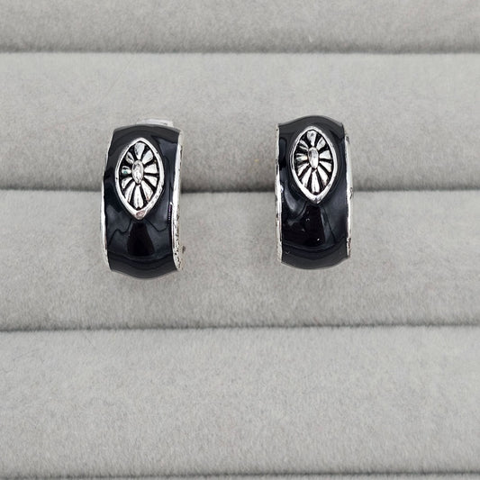 Napier Vintage NOS Black Enamel Hoop Clip-on Earrings