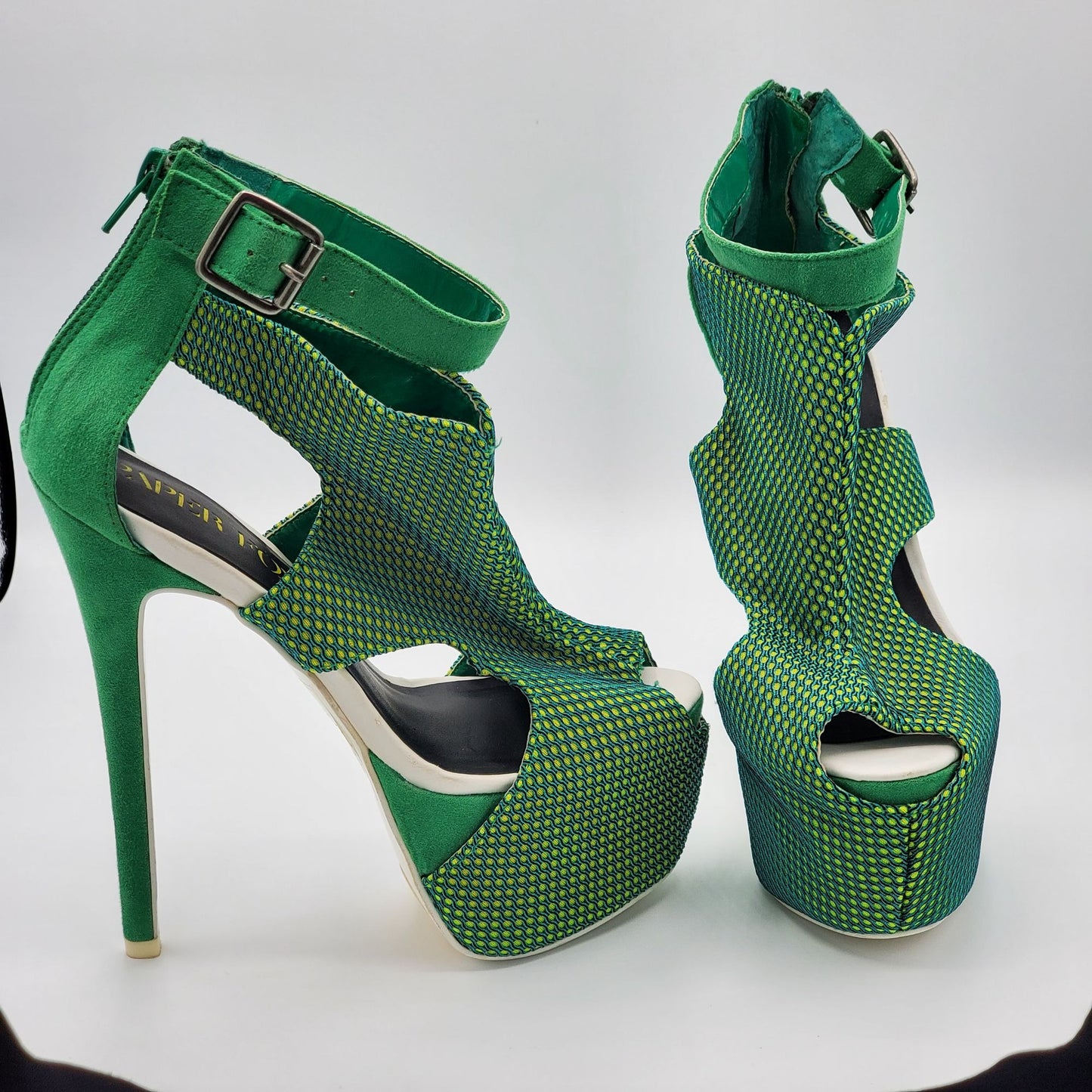 Paper Fox Green Blue Yellow Netted Mesh Dancer Stilettos Size 6.5