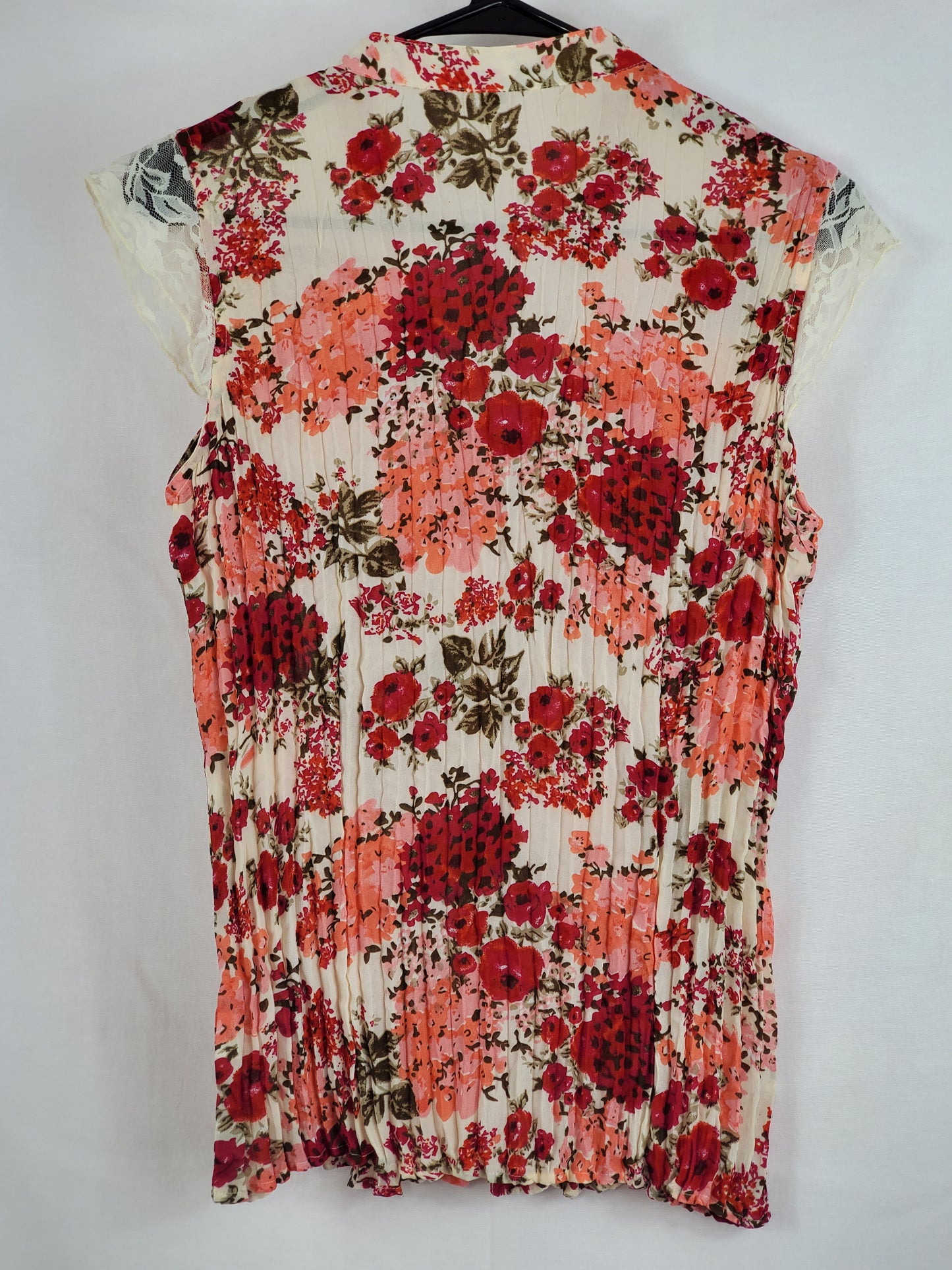 Notations Red Pink Floral Ruffled Lace Blouse Size M