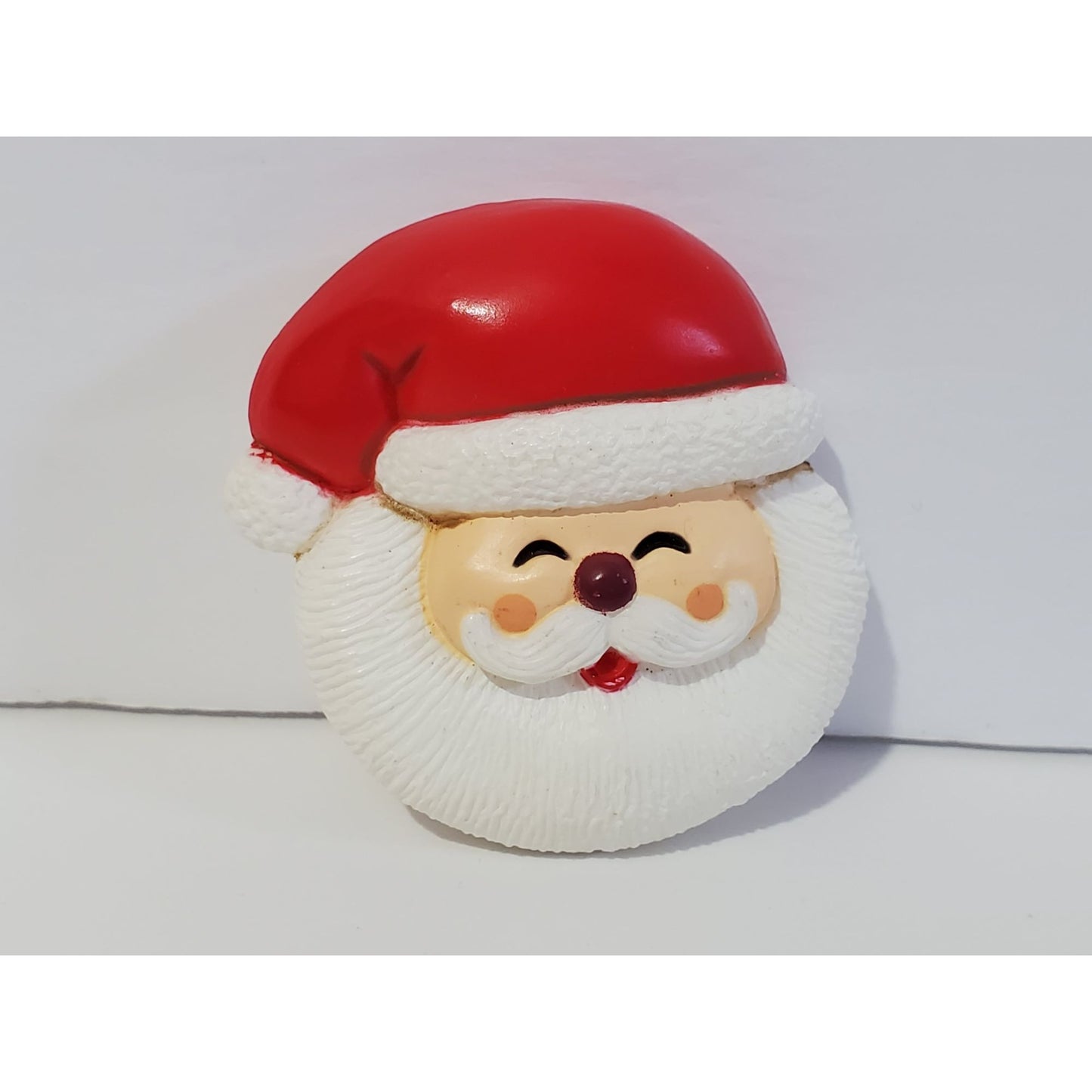 Vintage 1981 Hallmark Santa Brooch Christmas Holiday